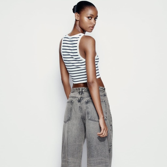Zara Stripe Crop Top - Picture 4 of 13